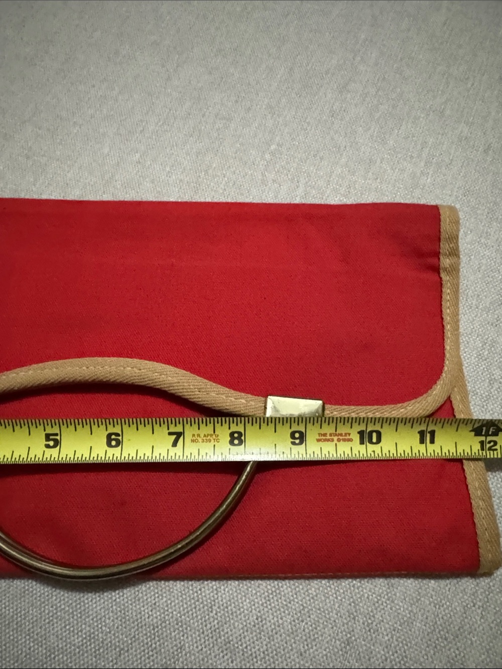 Vintage Envelope Style Clutch/Handbag-Red Cloth-Gold Tone Handles-Fold Over/Snap - Picture 16 of 17